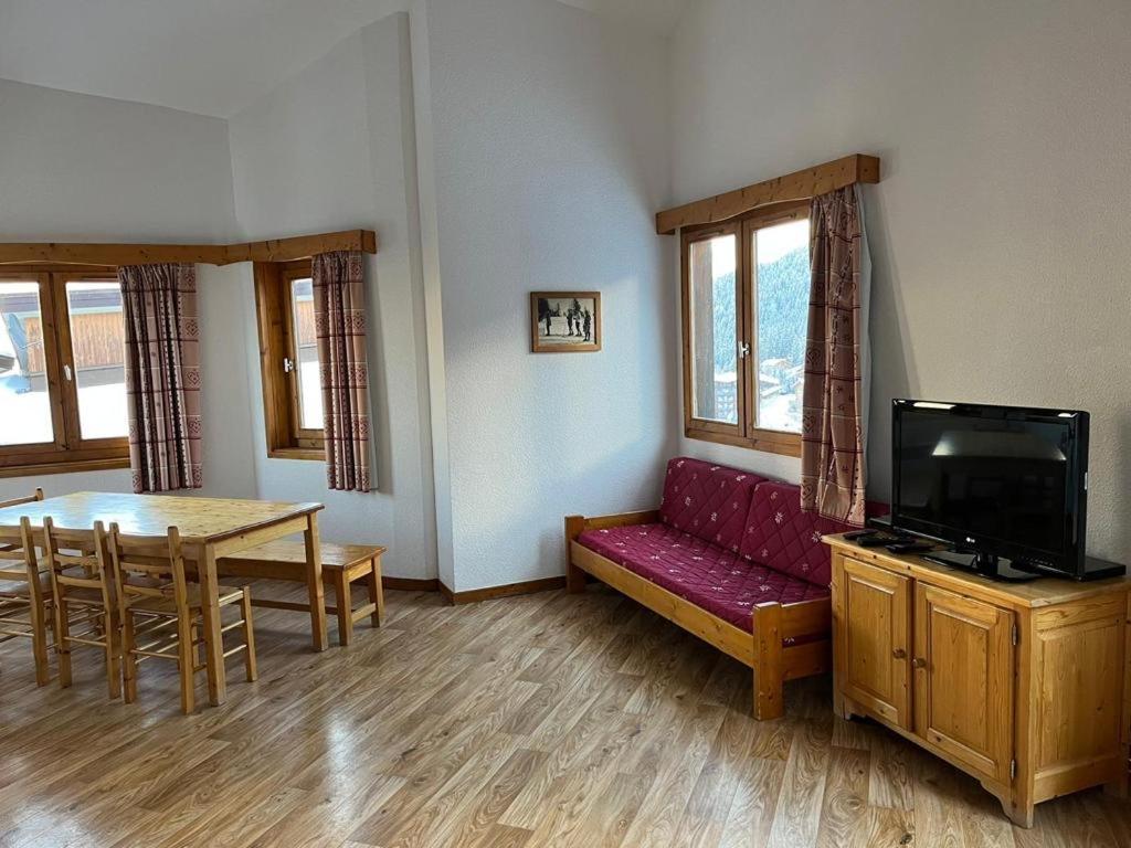 La Tania La Saboia Sleep 8 Private Sauna Lounge Dining 2 Bathrooms Kitchen 2 Balconies Ski In Out Exterior photo
